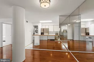 2111 Wisconsin Ave NW, Washington, DC 20007 - Photo 3