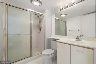2111 Wisconsin Ave NW, Washington, DC 20007 - Photo 21