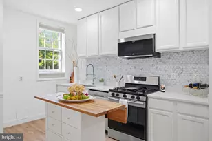 650 E St SE, Washington, DC 20003 - Photo 3
