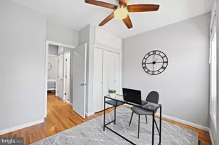 650 E St SE, Washington, DC 20003 - Photo 21