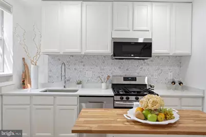 650 E Street SE, Washington, DC 20003 - Photo 11