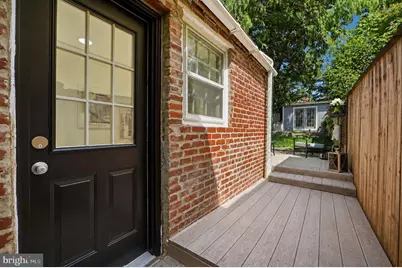 650 E Street SE, Washington, DC 20003 - Photo 25