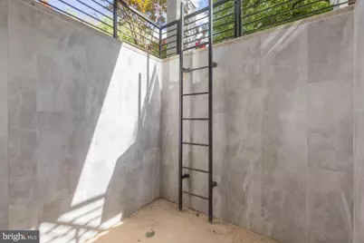 1332 G Street SE #1, Washington, DC 20003 - Photo 33