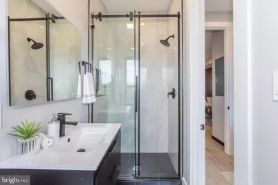 1332 G Street SE #3, Washington, DC 20003 - Photo 37