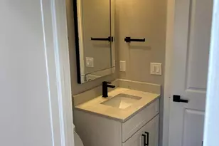 1219 Queen St NE, Washington, DC 20002 - Photo 5