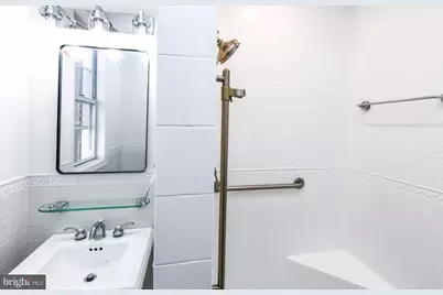 104 R St #A NE, Washington, DC 20002 - Photo 27