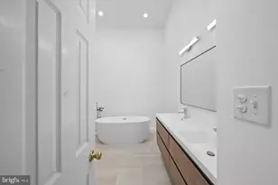 3545 Winfield Lane Northwest, Washington, DC 20007 - Photo 23
