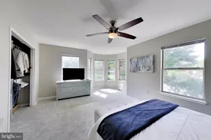 3726 Burnham Pl NE, Washington, DC 20019 - Photo 11