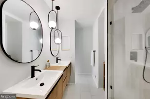 3726 Burnham Pl NE, Washington, DC 20019 - Photo 13