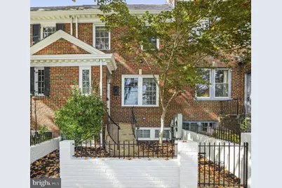 1920 35th Street NW, Washington, DC 20007 - Photo 1