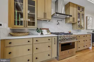 235 12th St SE, Washington, DC 20003 - Photo 11