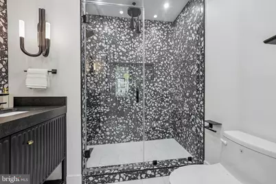 235 12th Street SE, Washington, DC 20003 - Photo 29