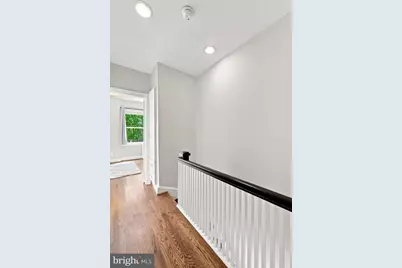 309 K Street SE, Washington, DC 20003 - Photo 13