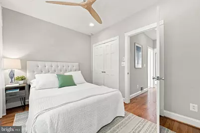 309 K Street SE, Washington, DC 20003 - Photo 23