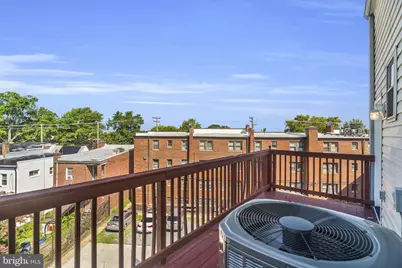 1617 21st Place SE #104, Washington, DC 20020 - Photo 3