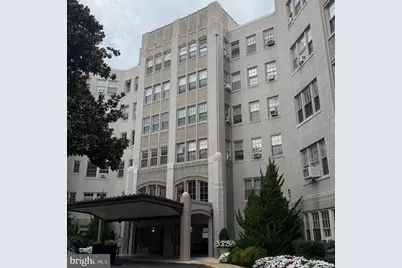 2737 Devonshire Place NW #105, Washington, DC 20008 - Photo 1