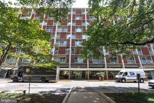 800 4th St SW, Washington, DC 20024 - Photo 21