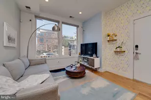 254 15th St SE, Washington, DC 20003 - Photo 1