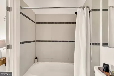 2550 17th Street NW #317, Washington, DC 20009 - Photo 23