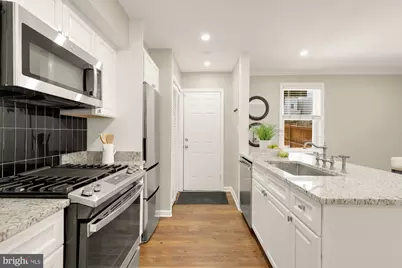 1101 16th Street NE, Washington, DC 20002 - Photo 9