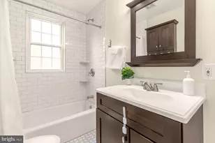 513 Somerset Pl NW, Washington, DC 20011 - Photo 17