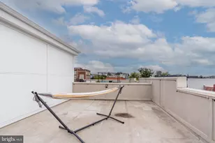 610 Newton Pl NW, Washington, DC 20010 - Photo 27