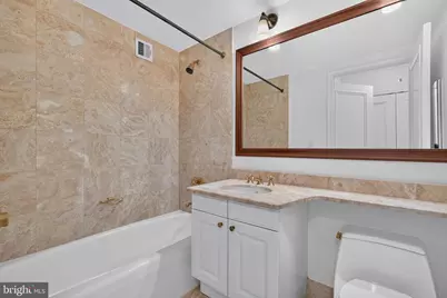 1111 23rd Street NW #5C, Washington, DC 20037 - Photo 15