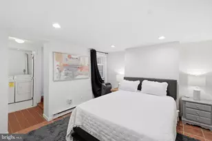 708 I St SE, Washington, DC 20003 - Photo 15