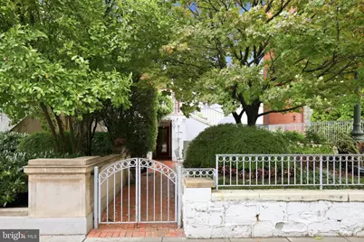 1527 16th Street NW #1, Washington, DC 20036 - Photo 25