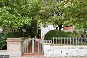 1527 16th St NW, Washington, DC 20036 - Photo 25