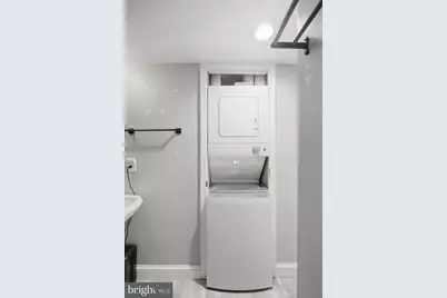 1527 16th Street NW #1, Washington, DC 20036 - Photo 19
