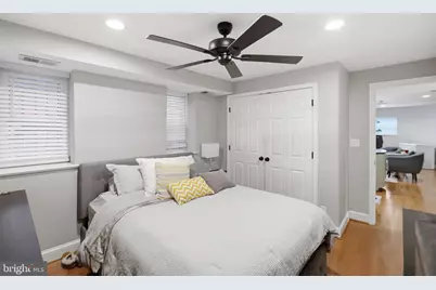 1527 16th Street NW #1, Washington, DC 20036 - Photo 17