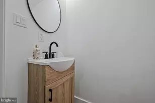 305 34th Pl NE, Washington, DC 20019 - Photo 15