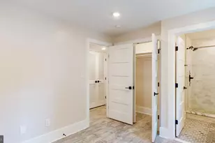 3001 11th St NW, Washington, DC 20001 - Photo 17