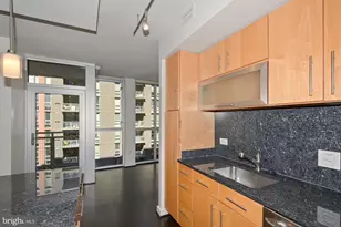 1025 1st St SE, Washington, DC 20003 - Photo 5