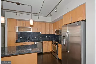 1025 1st Street SE #804, Washington, DC 20003 - Photo 3