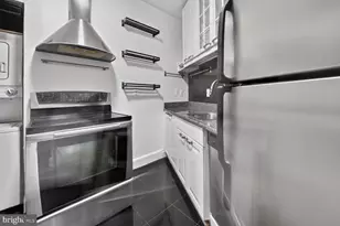 3120 R St NW, Washington, DC 20007 - Photo 5