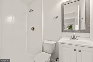 329 18th Pl NE, Washington, DC 20002 - Photo 37