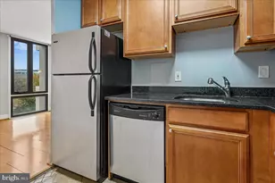 1245 4th St SW, Washington, DC 20024 - Photo 11