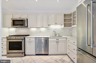2500 Virginia Ave NW, Washington, DC 20037 - Photo 9