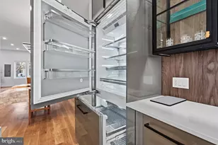 1203 G St NE, Washington, DC 20002 - Photo 17