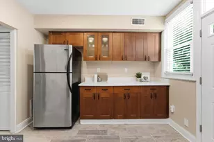 1738 L St NE, Washington, DC 20002 - Photo 9