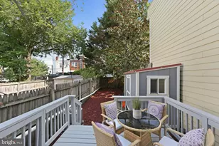 1738 L St NE, Washington, DC 20002 - Photo 3