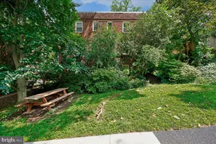 2301 41st St NW, Washington, DC 20007 - Photo 33