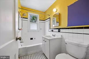 2301 41st St NW, Washington, DC 20007 - Photo 15