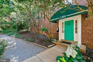 2301 41st St NW, Washington, DC 20007 - Photo 27
