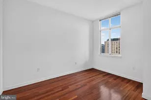 1000 New Jersey Ave SE, Washington, DC 20003 - Photo 9