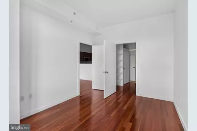 1000 New Jersey Avenue SE #1113, Washington, DC 20003 - Photo 11