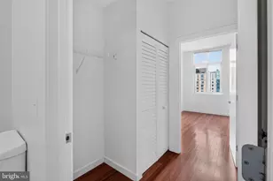 1000 New Jersey Ave SE, Washington, DC 20003 - Photo 13