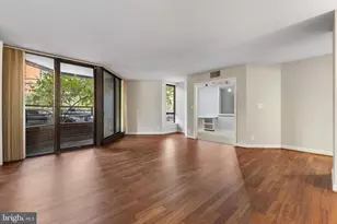 1099 22nd Street NW, Washington, DC 20037 - Photo 13